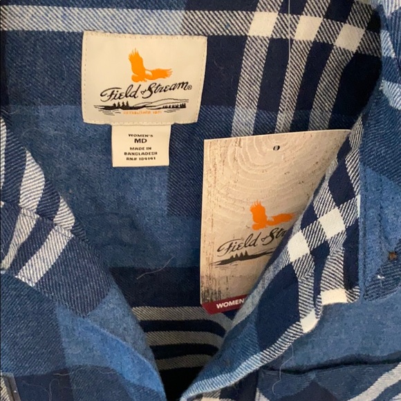 Women’s Field and Stream Flannel - Picture 2 of 3